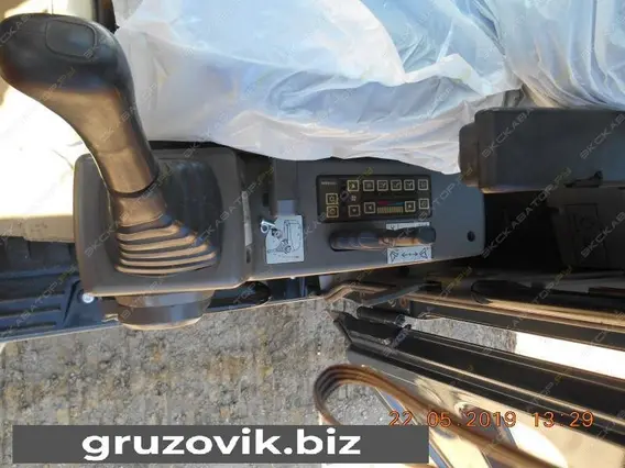 Экскаватор Hyundai R170-7 2004 года б/у фото 9