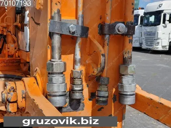 Экскаватор-погрузчик Liebherr A900 в 1997 года б/у фото 7