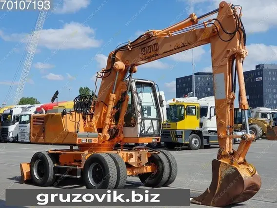 Экскаватор-погрузчик Liebherr A900 в 1997 года б/у фото 17