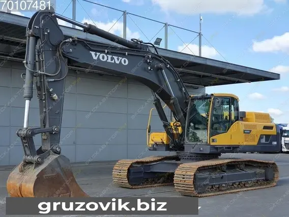 Экскаватор Volvo EC380DL 2016 года б/у
