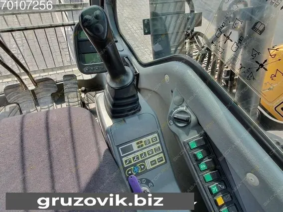 Экскаватор Volvo EC240BN LC 2006 года б/у фото 13