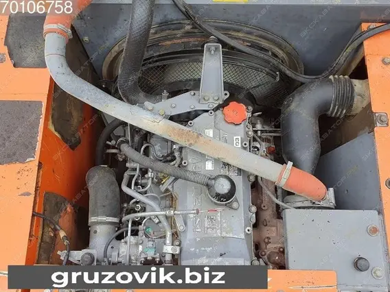 Экскаватор Hitachi ZX280LC-3 2010 года б/у фото 6