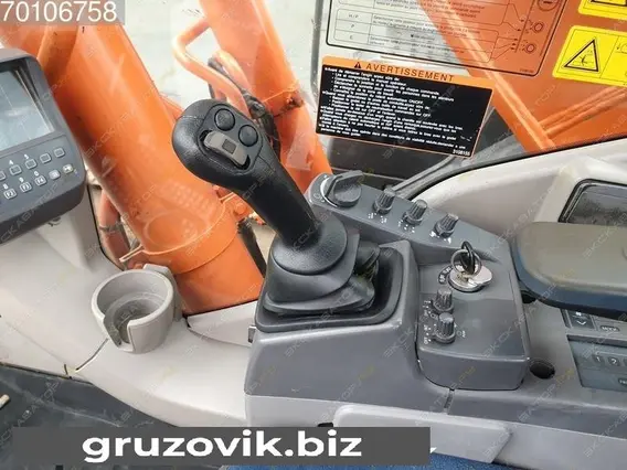 Экскаватор Hitachi ZX280LC-3 2010 года б/у фото 11