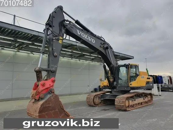 Экскаватор Volvo EC350 DL 2016 года б/у фото 10