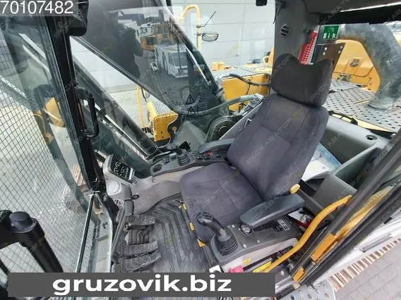 Экскаватор Volvo EC350 DL 2016 года б/у фото 5