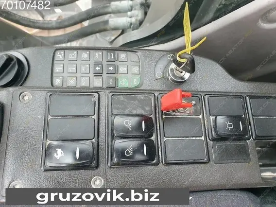 Экскаватор Volvo EC350 DL 2016 года б/у фото 2
