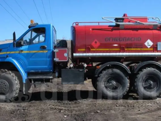 Автотопливозаправщик Урал некст 5557-6152-72г38 2017 года б/у фото 4
