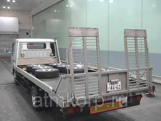 Эвакуатор Mitsubishi CANTER кузов FE83DN 2008 года б/у фото 2
