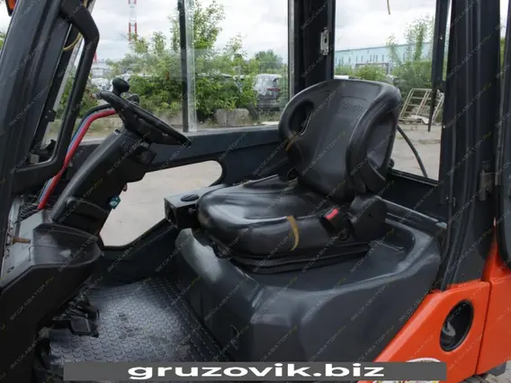 Вилочный погрузчик Toyota 32-8FG15 2011 года б/у фото 8