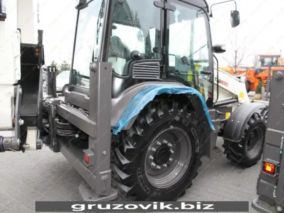 Экскаватор-погрузчик Terex TLB 890 2018 года б/у фото 20