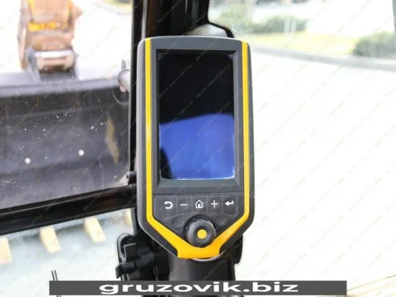 Экскаватор JCB JS 220 LC 2015 года б/у фото 7