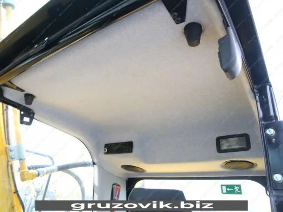 Экскаватор JCB JS 220 LC 2015 года б/у фото 8