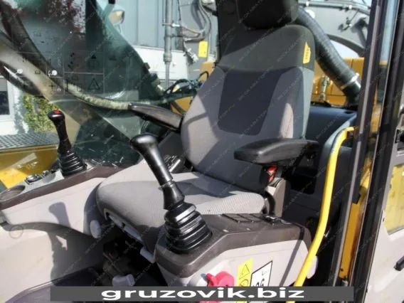 Экскаватор Volvo EC380DL 2014 года б/у фото 14