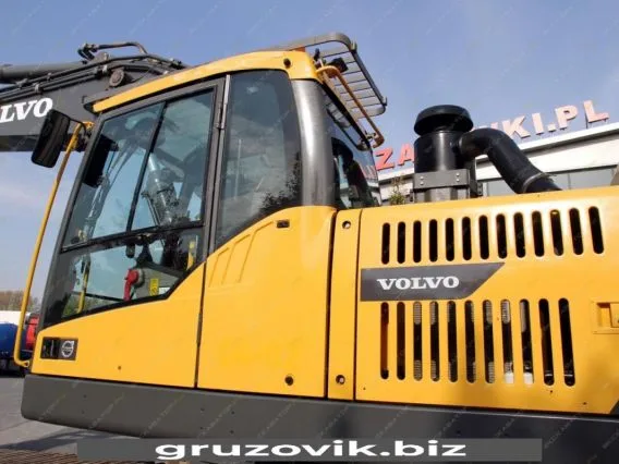 Экскаватор Volvo EC380DL 2014 года б/у фото 9