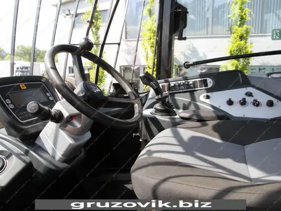 Фронтальный погрузчик JCB 436 HT 2013 года б/у фото 15