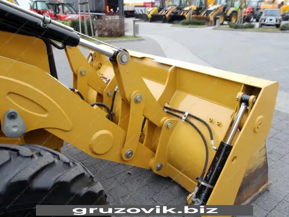 Экскаватор-погрузчик Caterpillar 428F2 2017 года б/у фото 19