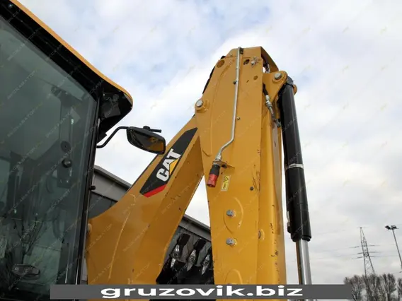 Экскаватор-погрузчик Caterpillar 428F2 2017 года б/у фото 9
