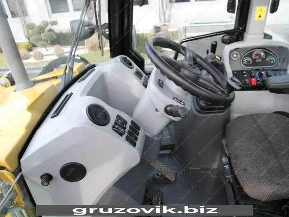 Экскаватор-погрузчик Caterpillar 432F2 2017 года б/у фото 10