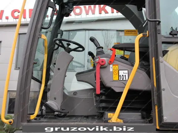 Экскаватор Volvo EW160 2013 года б/у фото 15