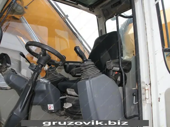 Экскаватор Liebherr A 316 2013 года б/у фото 3