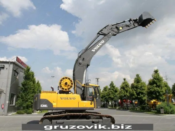Экскаватор Volvo EC240C LR 2012 года б/у фото 15
