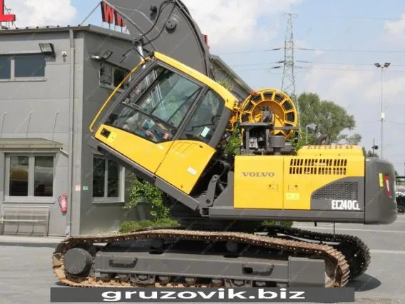 Экскаватор Volvo EC240C LR 2012 года б/у фото 22