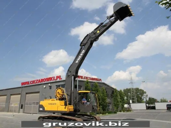 Экскаватор Volvo EC240C LR 2012 года б/у фото 9