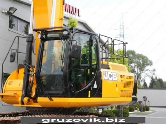 Экскаватор JCB JS 300 2017 года б/у