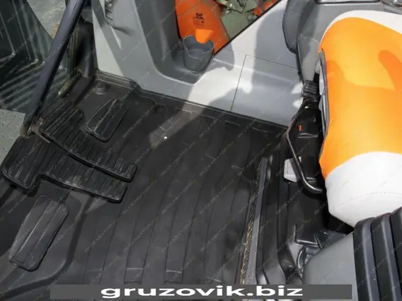 Экскаватор Doosan DX520LC 2013 года б/у фото 13