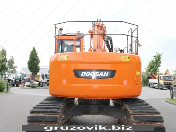 Экскаватор Doosan DX235LCR 2016 года б/у фото 3