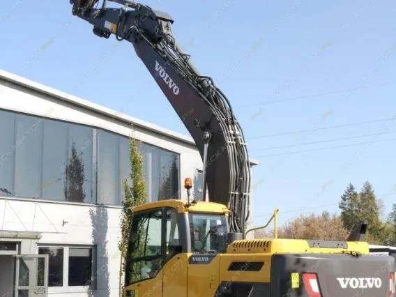 Экскаватор Volvo EC220D 2015 года б/у фото 19