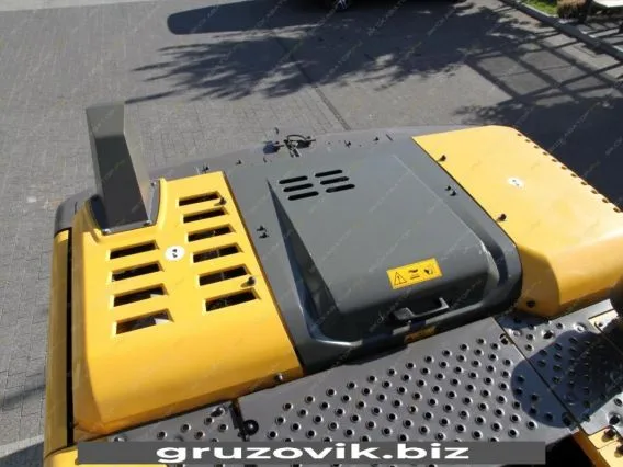 Экскаватор Volvo EC220D 2015 года б/у фото 22