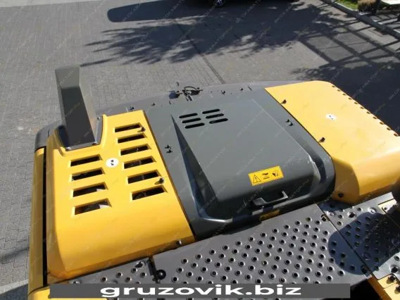 Экскаватор Volvo EC220D 2015 года б/у фото 22