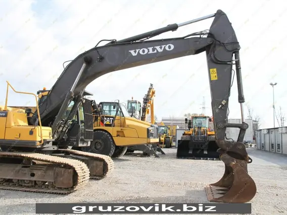 Экскаватор Volvo EC250D 2014 года б/у фото 12