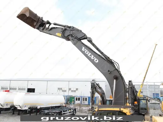 Экскаватор Volvo EC250D 2014 года б/у фото 5