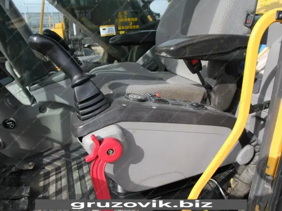 Экскаватор Volvo EC250D 2014 года б/у фото 8