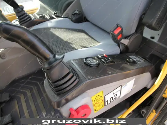 Экскаватор Volvo EC220D 2014 года б/у фото 10