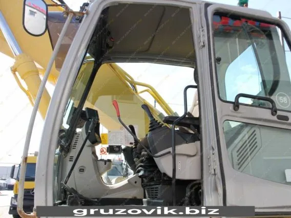 Экскаватор New Holland E385 2012 года б/у фото 7