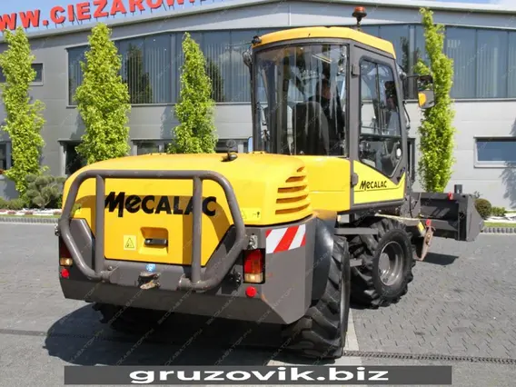 Экскаватор MECALAC 12MXT 2012 года б/у фото 16