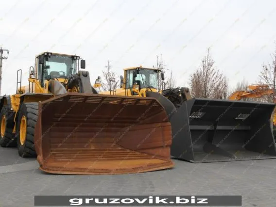 Фронтальный погрузчик Volvo L350F 2012 года б/у фото 8