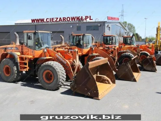 Фронтальный погрузчик Doosan DL400 2008 года б/у фото 3