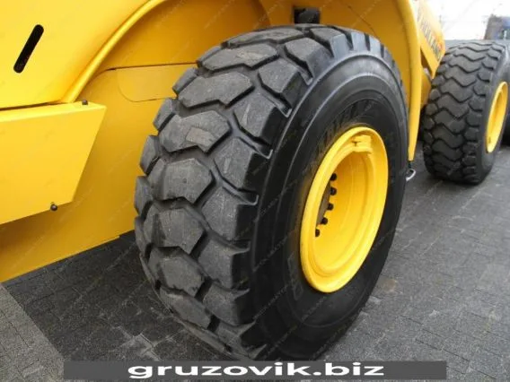 Фронтальный погрузчик New Holland W 190B 2011 года б/у фото 23