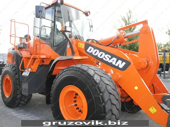 Фронтальный погрузчик Doosan DL300 2015 года б/у фото 9
