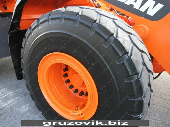 Фронтальный погрузчик Doosan DL300 2015 года б/у фото 10