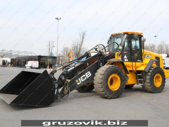 Фронтальный погрузчик JCB 457 2015 года б/у