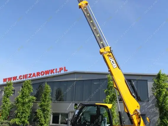 Телескопический погрузчик JCB LOADALL 535-125 2018 года б/у фото 6