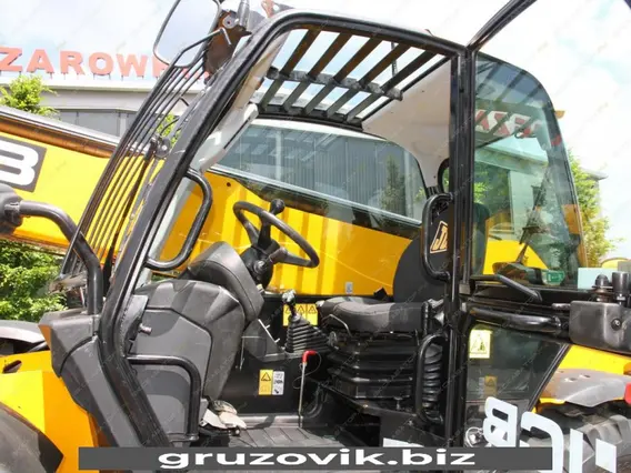 Телескопический погрузчик JCB LOADALL 535-140 2015 года новый фото 24