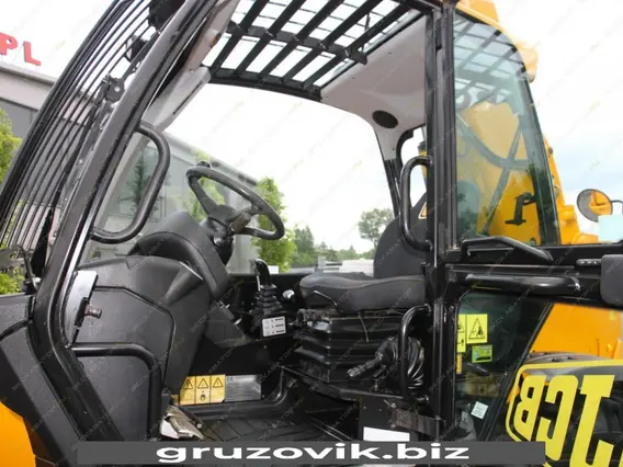 Телескопический погрузчик JCB LOADALL 540-170 2016 года б/у фото 8