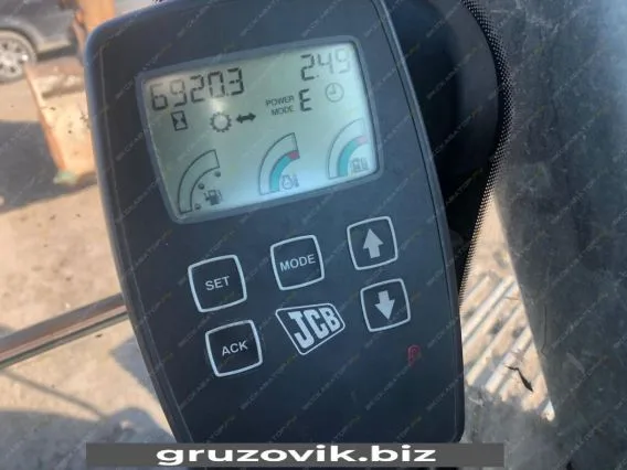 Экскаватор JCB JS 240LC 2011 года б/у фото 7