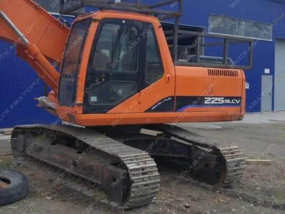 Экскаватор Daewoo SOLAR 225NLCV 2011 года б/у